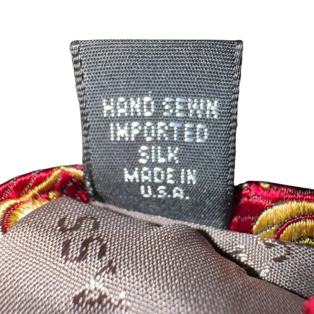 Robert Talbott Best‎ Of Class Hand Sewn Silk Tie Made In USA L: 58
